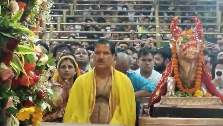 ujjain-news:-जन्मदिन-पर-बाबा-महाकाल-की-भस्म-आरती-में-शामिल-हुए-प्रभारी-मंत्री-टेटवाल,-दर्शन-कर-की-प्रार्थना