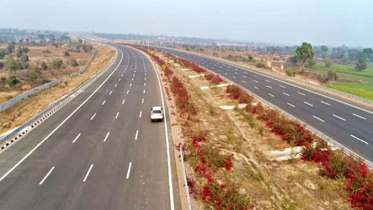 expressway:-दिल्ली-देहरादून-एक्सप्रेसवे-इस-साल-नवंबर-तक-ट्रैफिक-के-लिए-खुल-जाएगा,-जानें-सभी-एंट्री-एग्जिट-पॉइन्ट्स