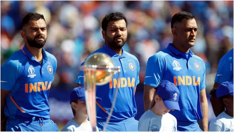 team-india:-कप्तानी-के-मामले-में-विराट-और-धोनी-से-कैसे-अलग-हैं-रोहित-शर्मा?-आर.-अश्विन-ने-किया-खुलासा,-जानें
