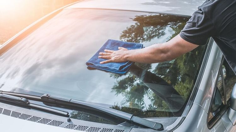 car-care-tips:-बेहद-ही-नाजुक-होता-है-कार-का-यह-हिस्सा,-जरा-सी-लापरवाही-से-हो-सकता-है-मोटा-खर्चा