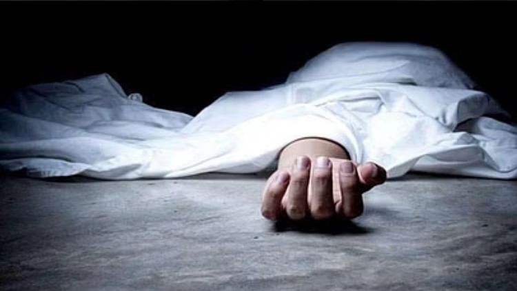 chhindwara-news:-सांप-के-काटने-से-मां-के-साथ-गर्भ-में-पल-रहे-नवजात-की-मौत,-परिजनों-का-रो-रो-कर-बुरा-हाल