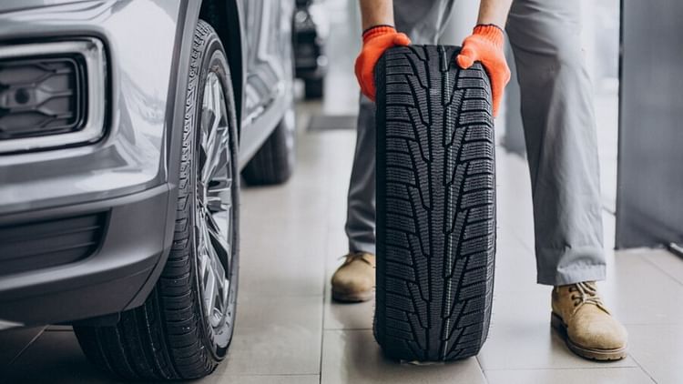 tpms:-कार-के-लिए-कितना-फायदेमंद-होता-है-टायर-प्रेशर-मॉनिटरिंग-सिस्टम,-जानें-कैसे-करता-है-काम