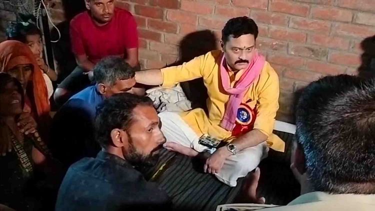 katni-news:-कल-जबलपुर-पहुंचे-शहीद-जवान-प्रदीप-पटेल-का-पार्थिव-देह,-गांव-हरदुआ-कलां-में-होगा-अंतिम-संस्कार