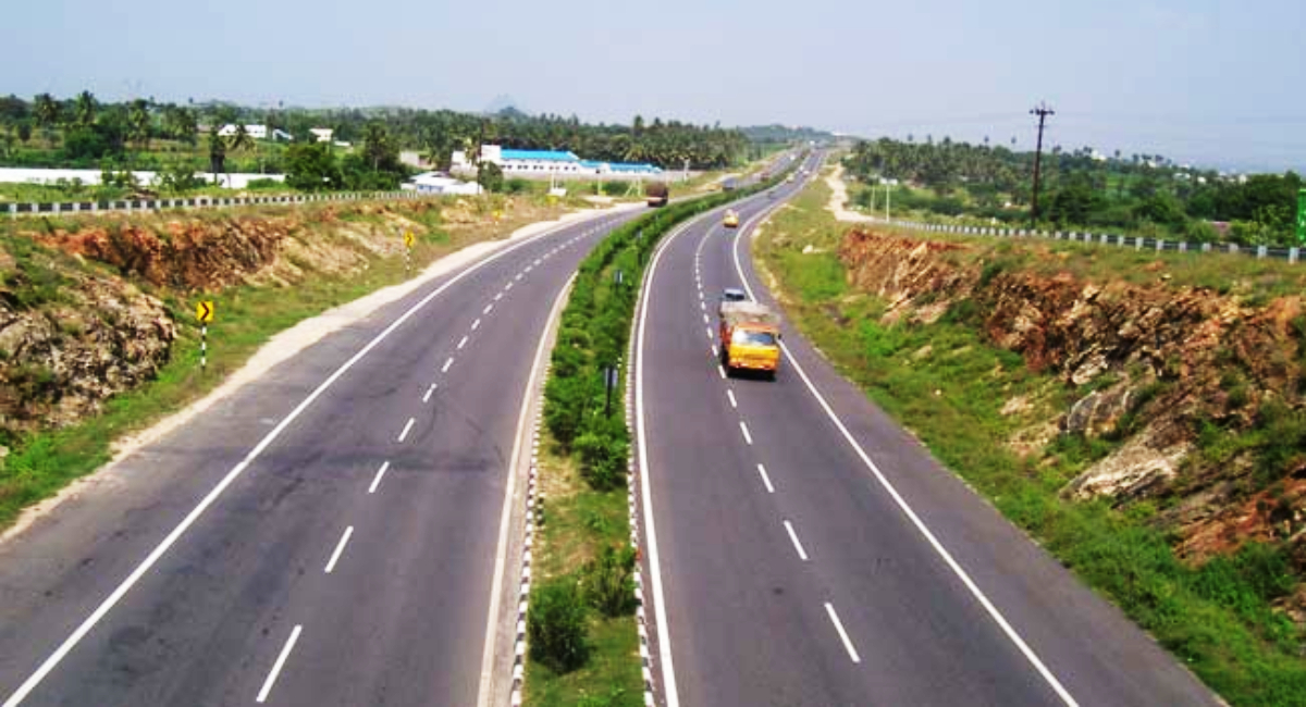 national-highway:सड़क-परियोजनाओं-के-क्रियान्वयन-की-समीक्षा