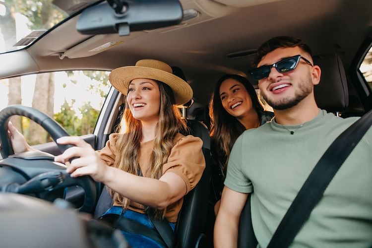 car-care-tips:-ड्राइविंग-का-नहीं-करता-है-मन,-तो-करें-ये-आसान-बदलाव-और-अपनी-पुरानी-कार-को-दें-नया-लुक