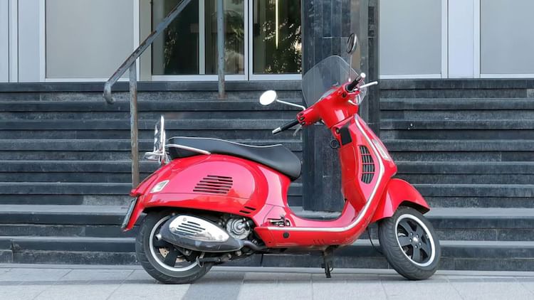 scooter-tips:-स्कूटर-की-घटती-परफॉर्मेंस-से-हैं-परेशान,-तो-अभी-फॉलो-करें-ये-टिप्स