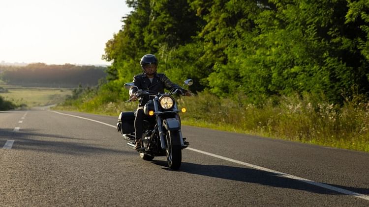 bike-care-tips:-रुक-रुककर-चल-रही-है-मोटरसाइकिल?-तो-हो-सकती-है-यह-दिक्कत,-ऐसे-करें-चेक