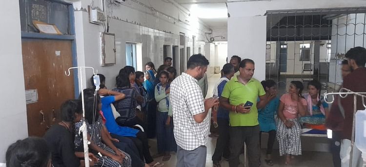 damoh-news:-बालिका-छात्रावास-पर-गिरी-आकाशीय-बिजली,-19-छात्राओं-और-दो-कर्मचारी-बाल-बाल-बचे