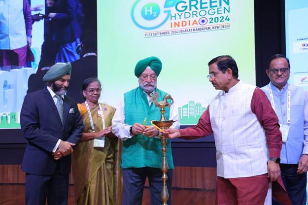 pm:वैश्विक-स्तर-पर-ग्रीन-हाइड्रोजन-का-हब-बनाने-की-कवायद